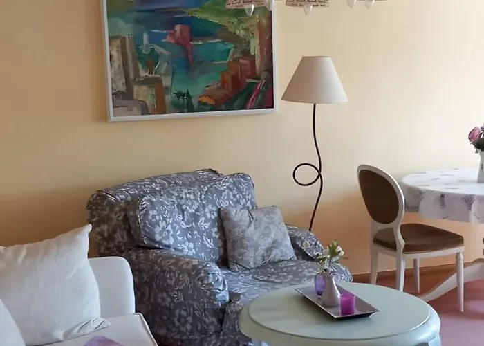 Lavendel Lejlighed *